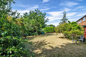 Photo 25- click for photo gallery